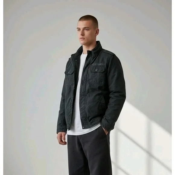 Levi's Military Jacket Men's Large Two-Pocket Sherpa Lined Black MSRP $180 7C024
